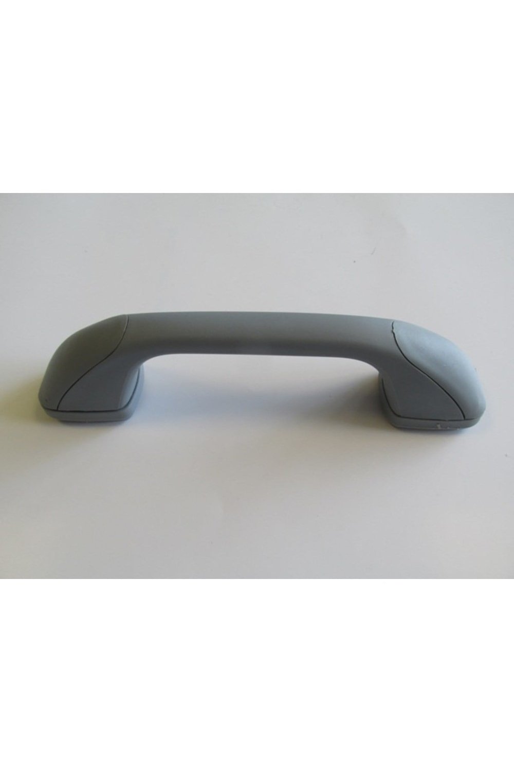 Renault Kangoo- 2- Classic- 03/12; Ön Tavan El Tutamağı Gri 7701207246