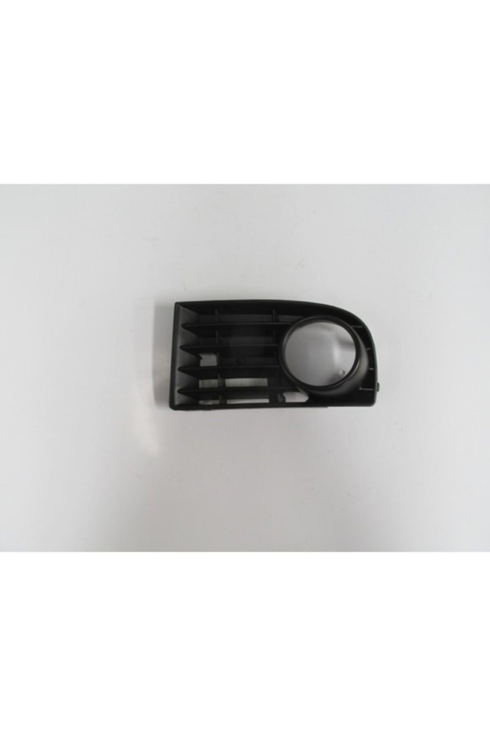 Volkswagen Golf 5 Sis Lamba Kapağı Sol Siyah Sis Delikli Pütürlü Tip Oem No: 1k0853665b9 04 09