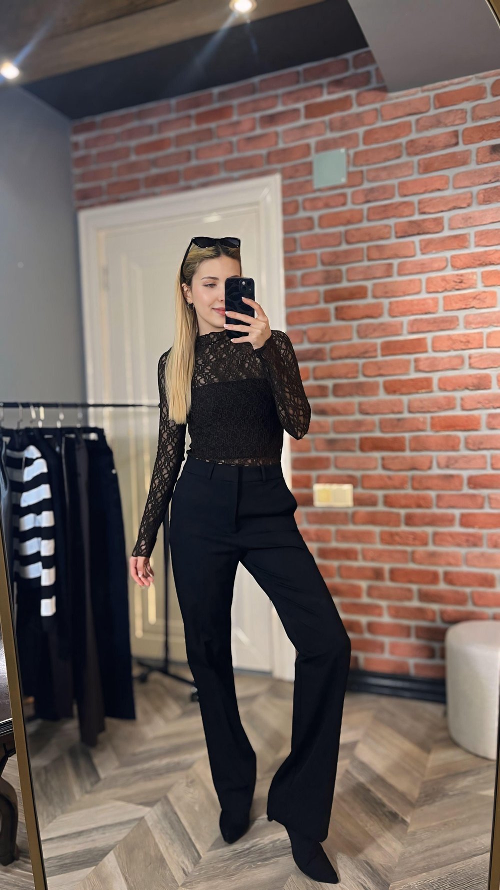 Siyah Yüksek Bel Düz Paça Pantolon