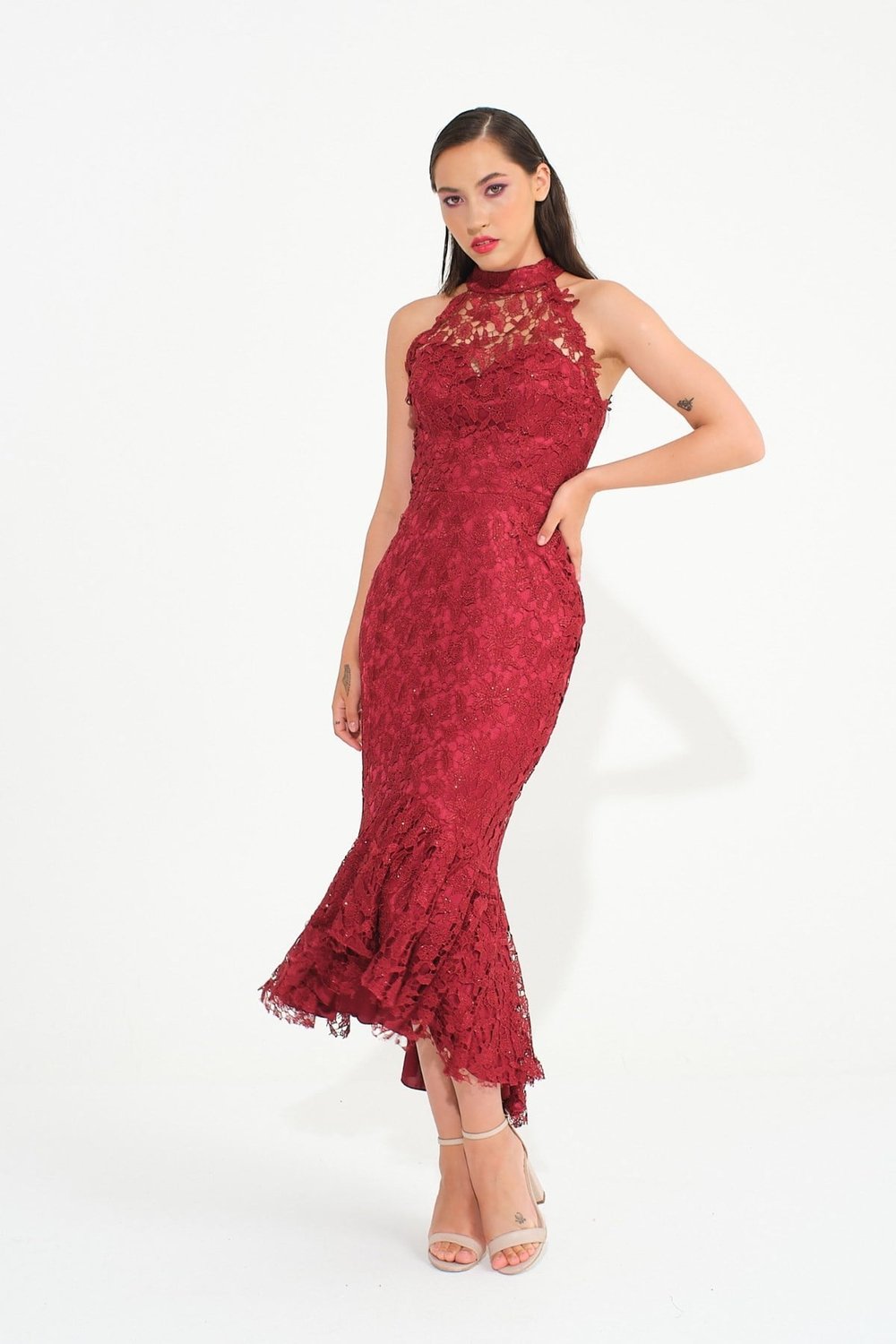 Bordo Halter Yaka Güpürlü Abiye