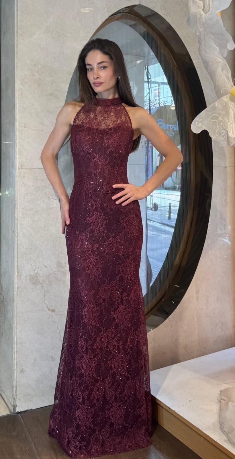 Bordo Halter Yaka Payet İşlemeli Dantel Abiye