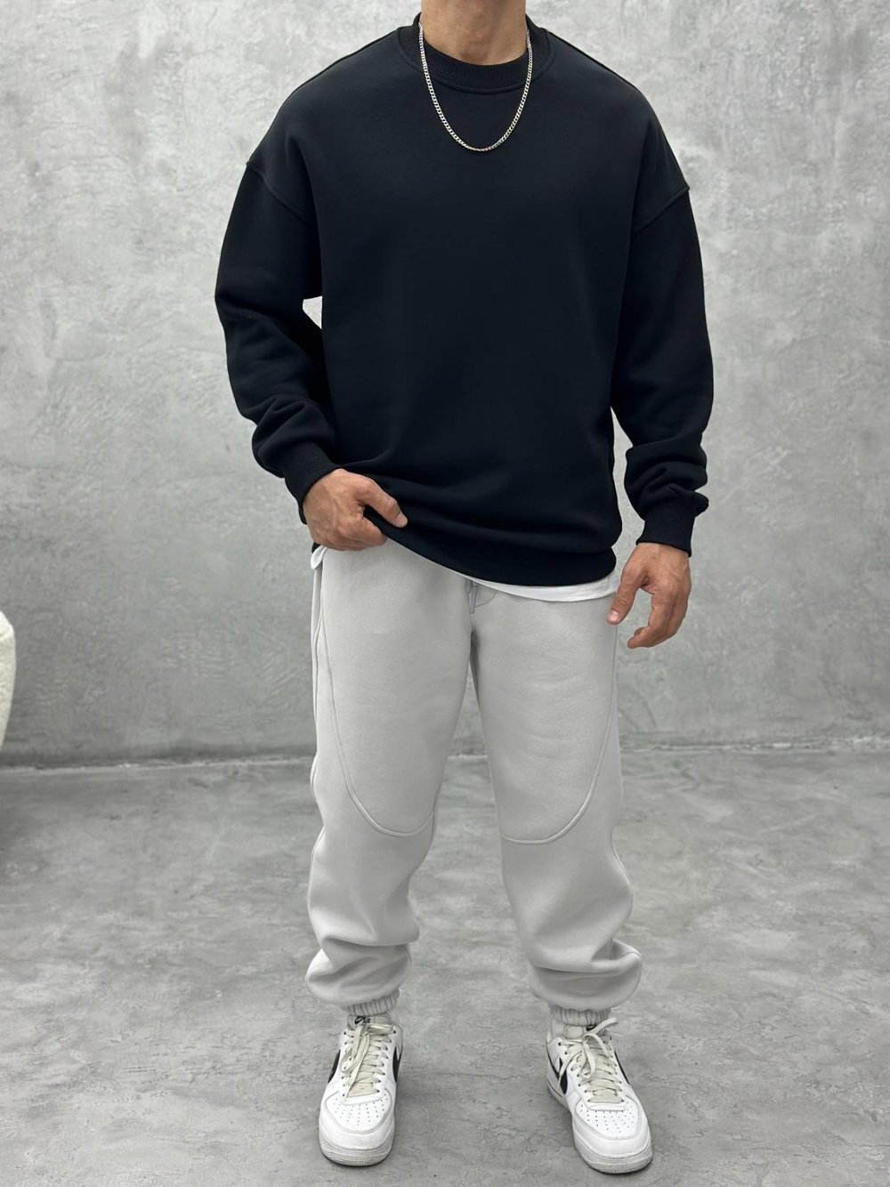 3 İplik Şardonlu Bisiklet Yaka Sweatshirt - Siyah