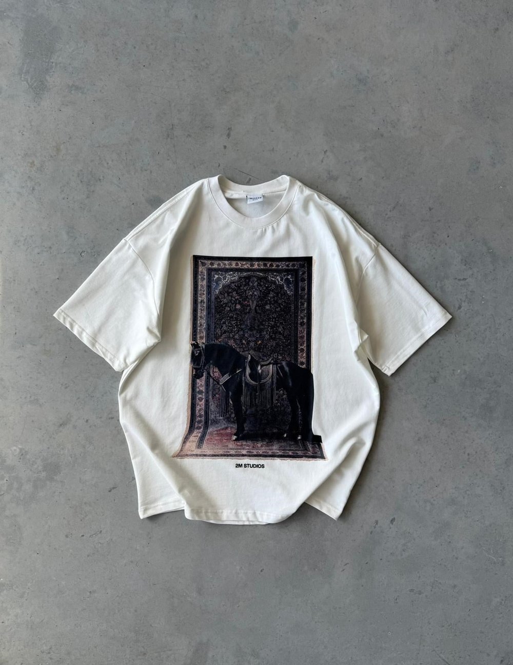 Royal Persian Horse Baskılı Overıze T-Shirt T - Beyaz
