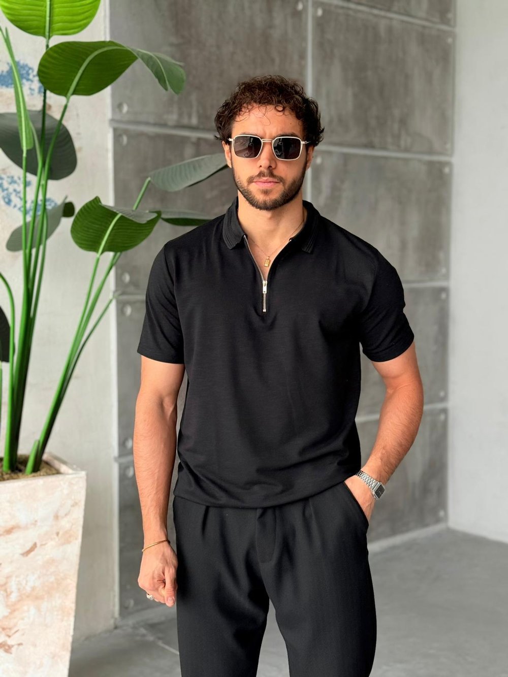 Yaka Detaylı Polo Yaka M - Siyah