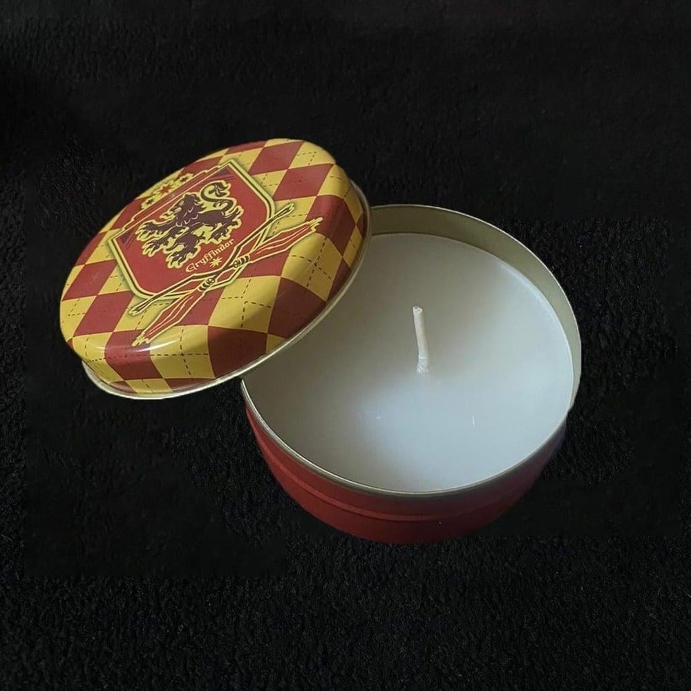 wizarding-world-harry-potter-gryffindo-51-35b.jpg