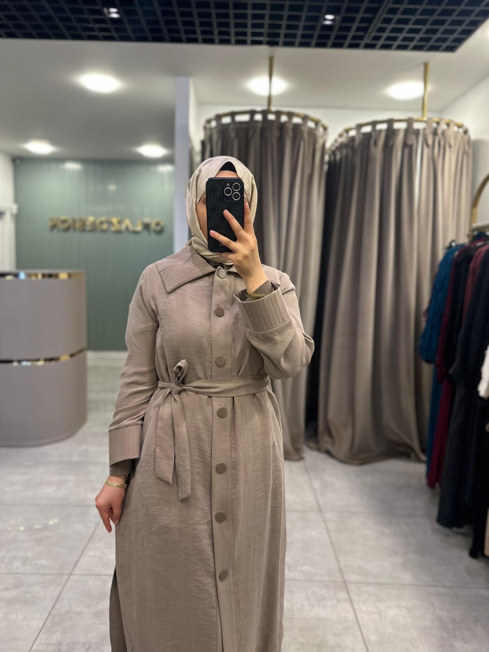 Nuss Geniş Yakalı Kemerli Kap Bej 26Y 6032