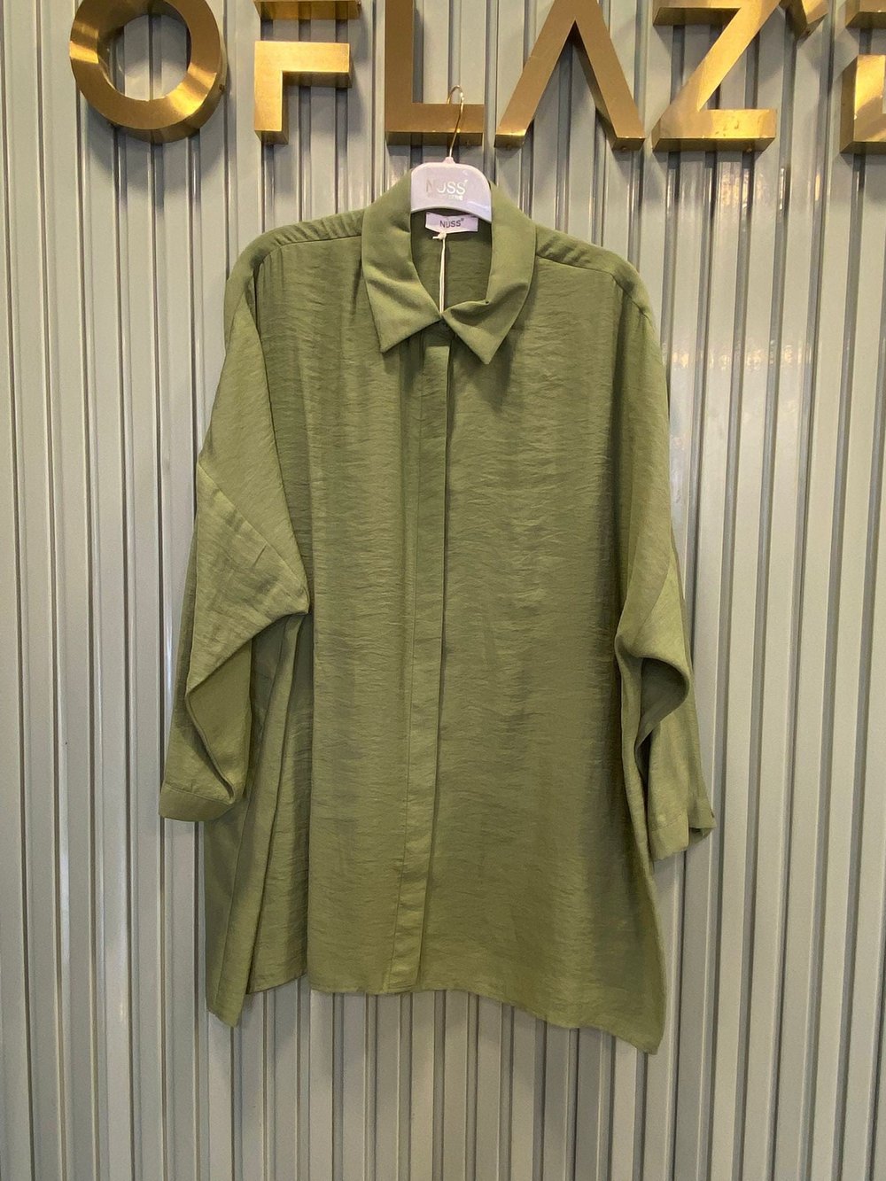 Nuss Oversize Düğmeli Gömlek Sarmaşık 26Y 3001