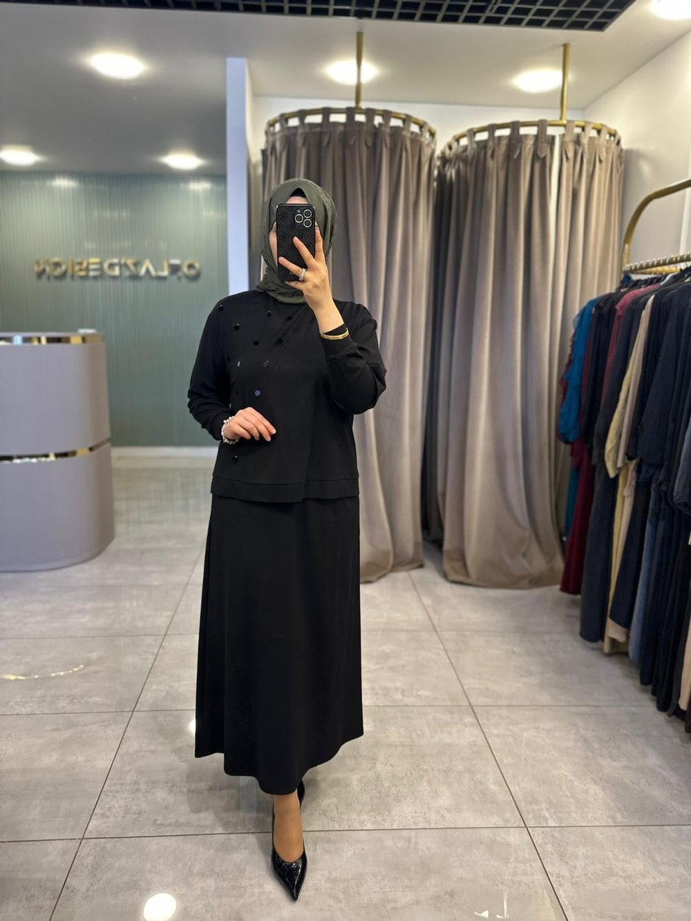 Nuss Payet İşlemeli Etekli Takım Siyah 26Y 1078