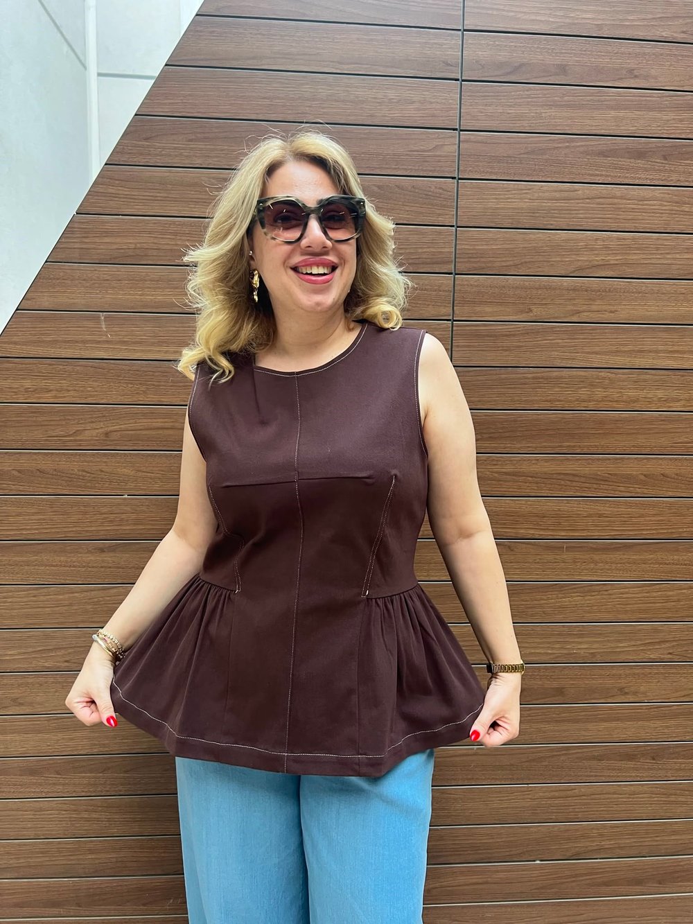 Beli Plise Detaylı Gabardin Dokulu Bluz (Acı Kahve)