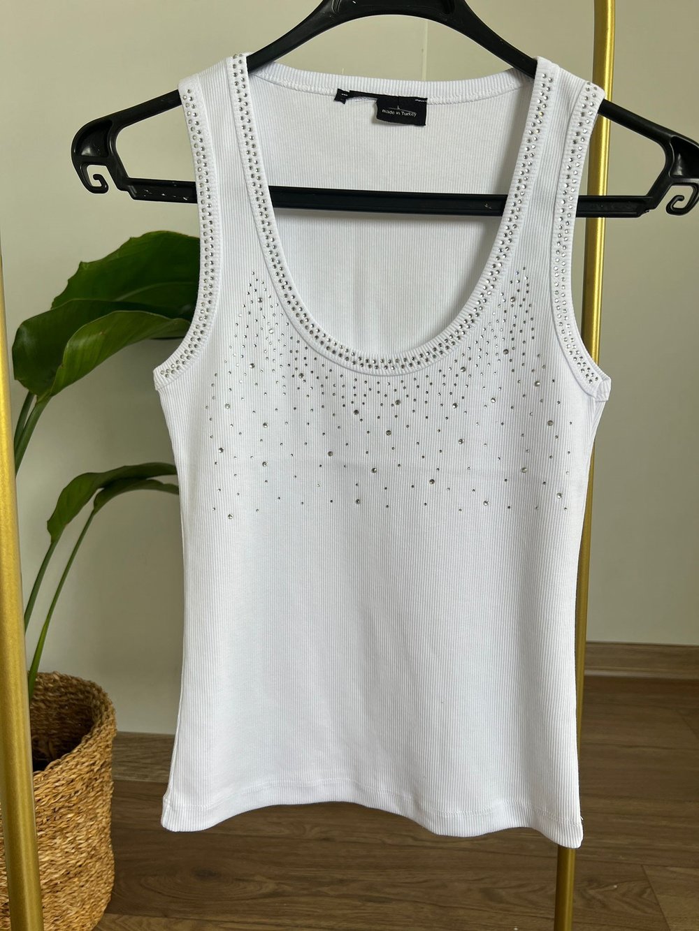 Dağınık Taşlı Kolsuz Body (Beyaz) 