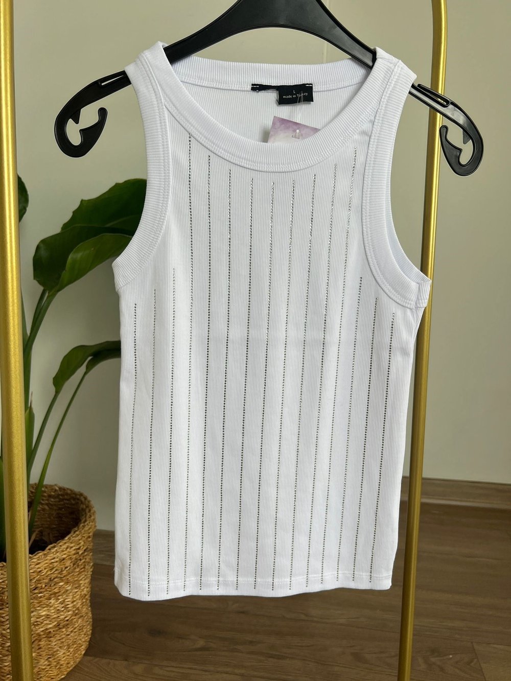 Dağınık Taşlı Kolsuz Body (Dikey Çizgili Beyaz) 