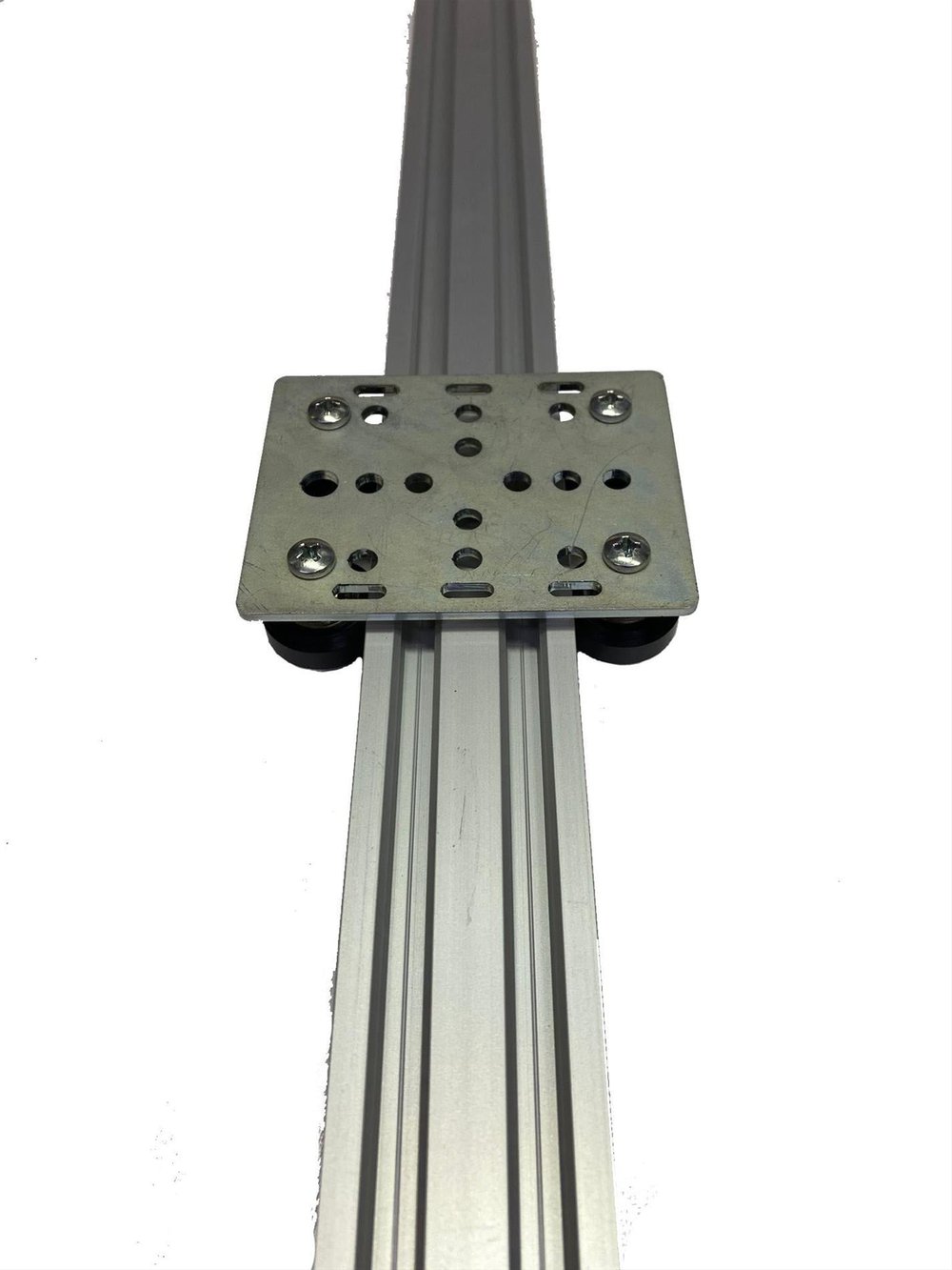20x40 V Slot Sigma Profil Araba Plakası Gri