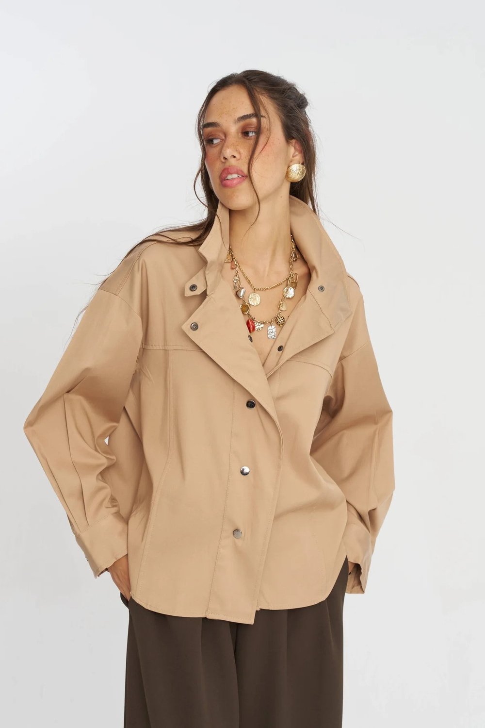 Düğme Detaylı Tencel Karışımlı Ceket Bej