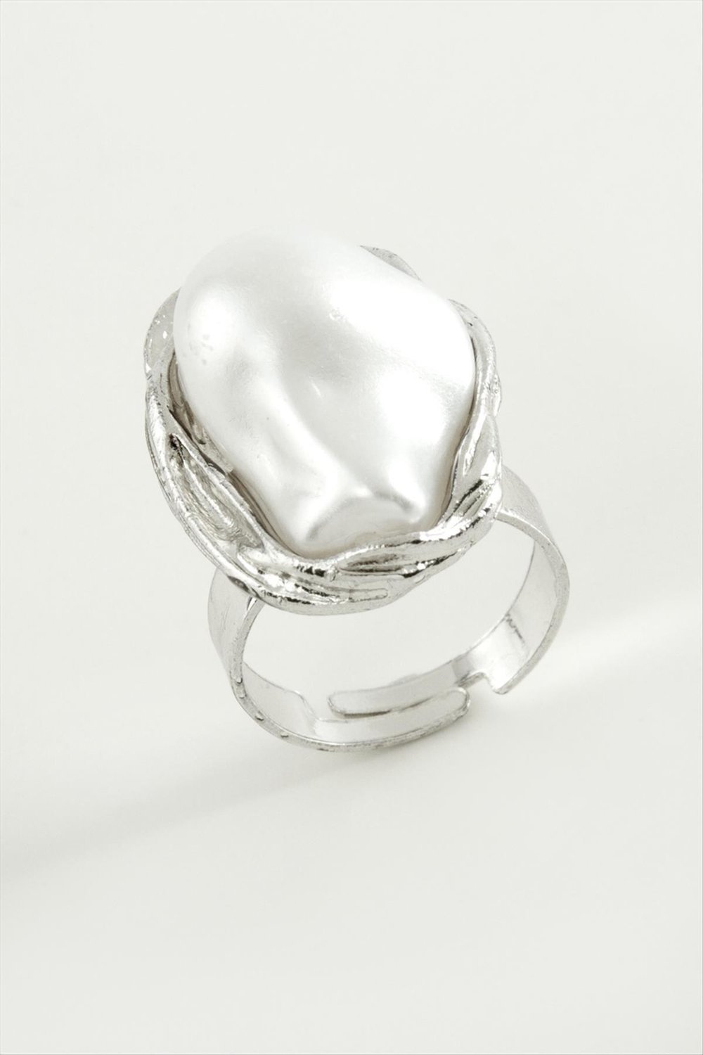 Oval İnci Metal Yüzük