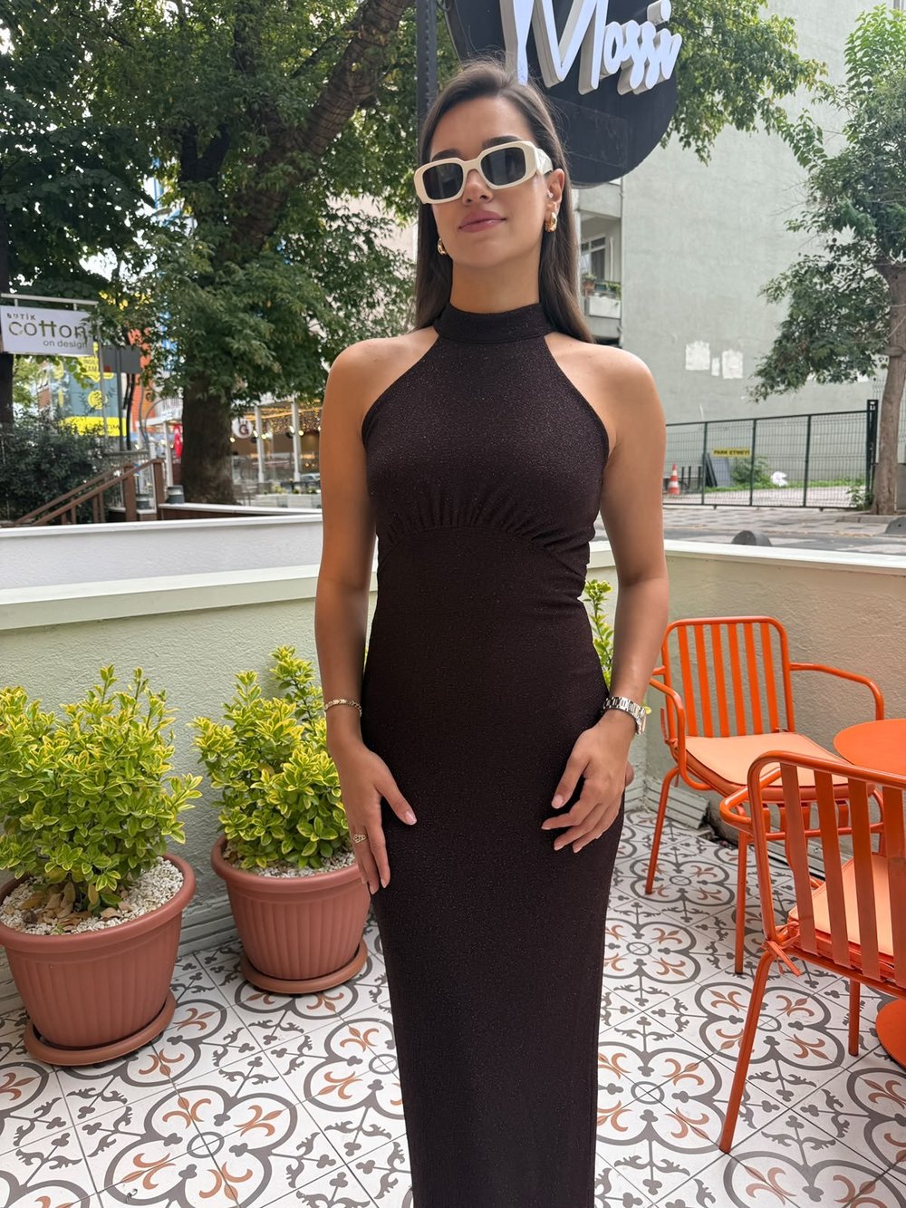 Işıltılı Halter Yaka Kahve Elbise