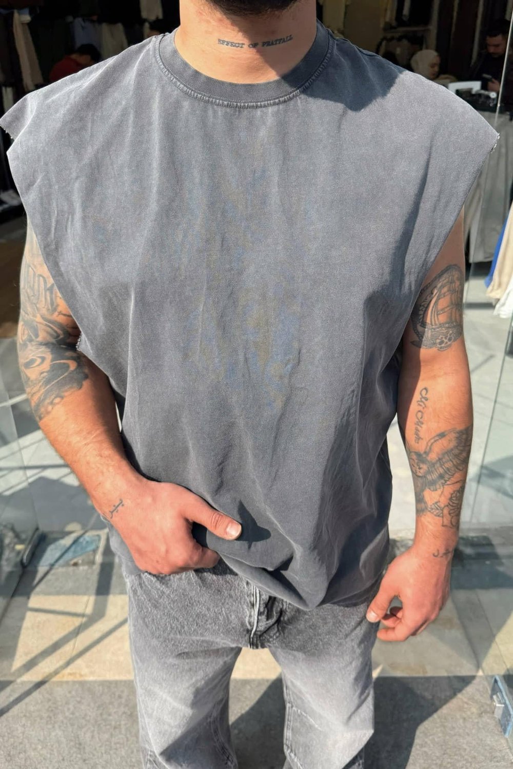 Antrasit Sıfır Kol T-Shirt