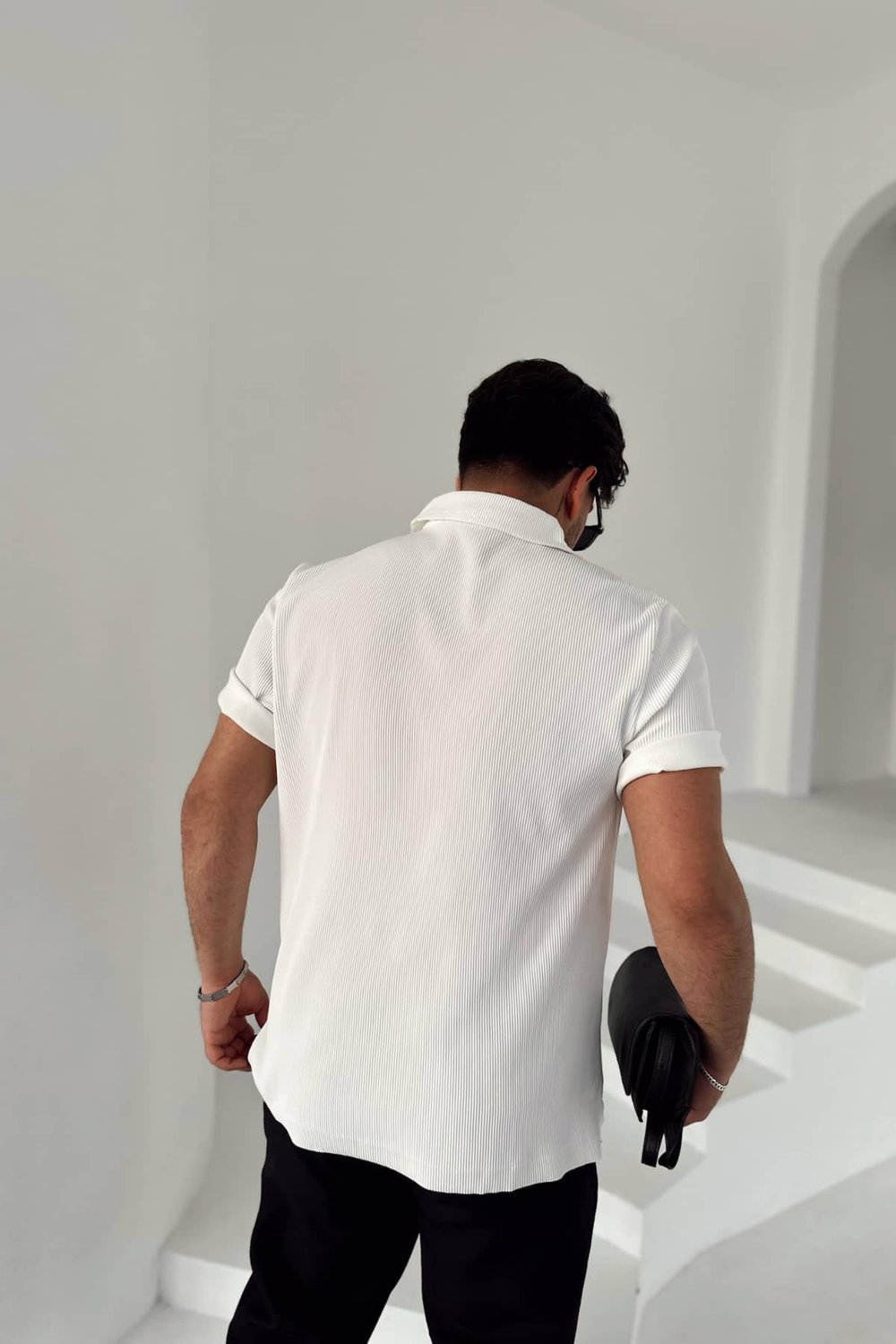 Beyaz İnce Fitilli Polo Yaka