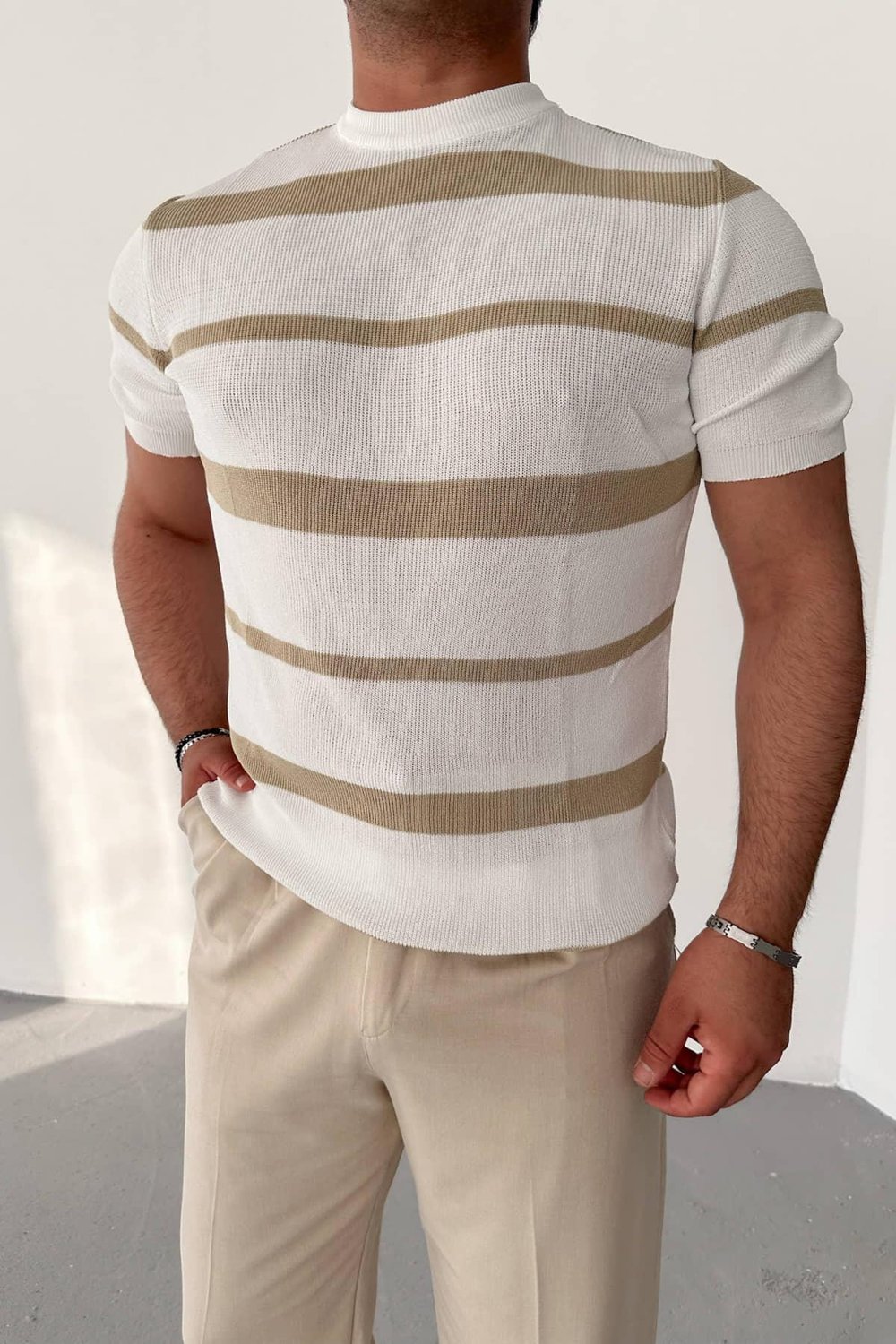 Krem Çizgili Triko