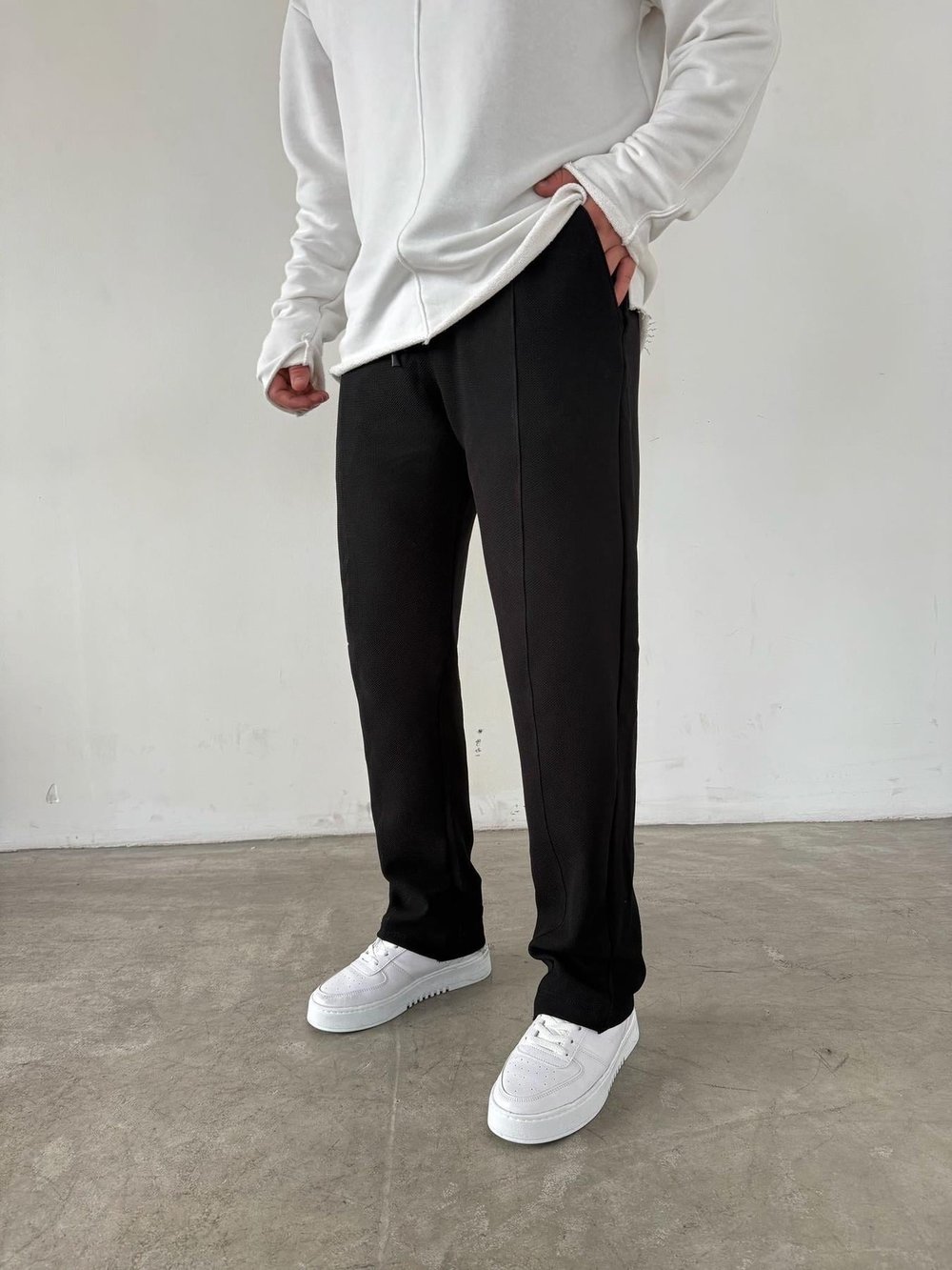 Siyah Çımalı Rahat Kalıp Baggy Pantolon