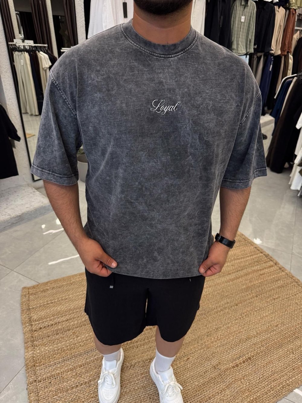 Antrasit Loyal Sırt Nakış Detaylı Oversize T-shirt