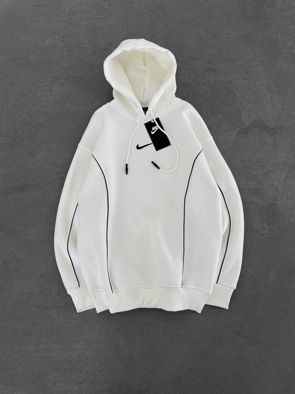 BEYAZ ARABİYE NİKE SWEAT
