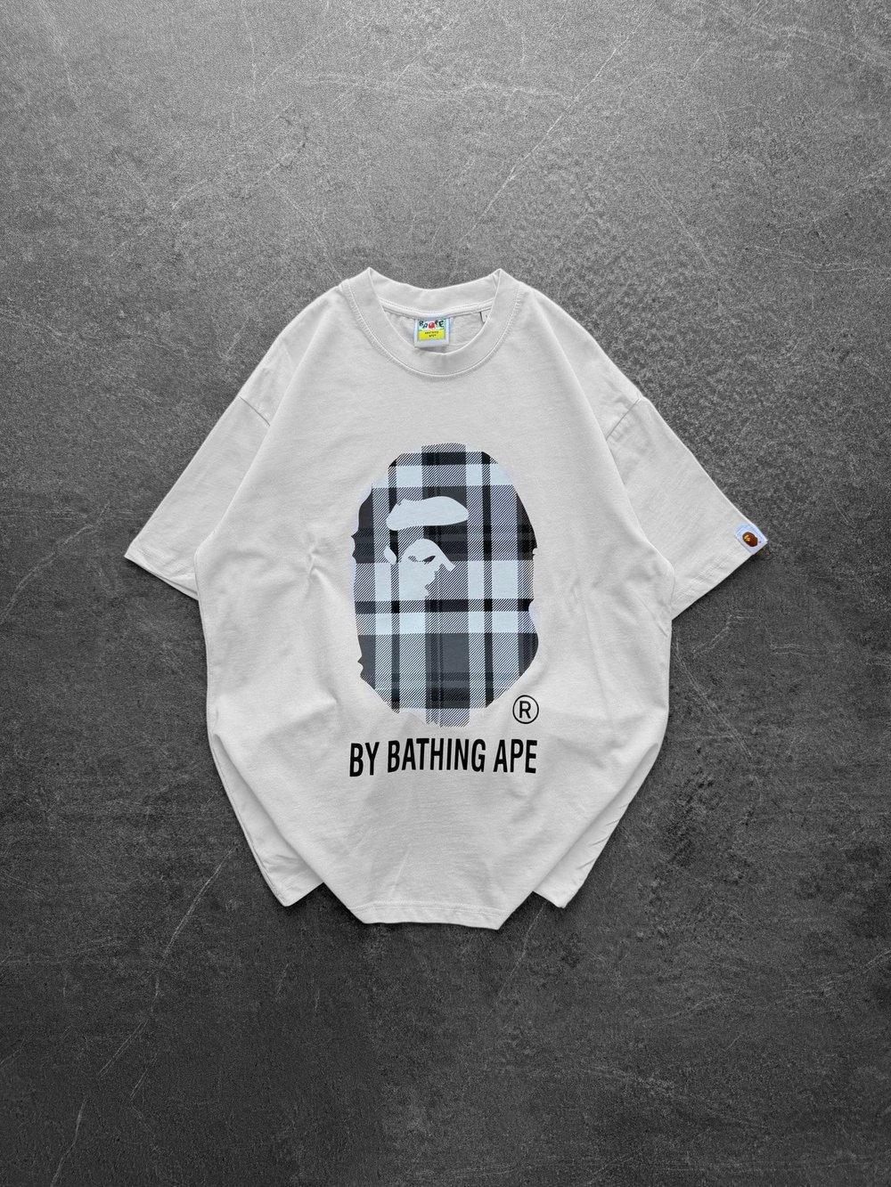 BEYAZ GRİ KARE BAPE TSHİRT