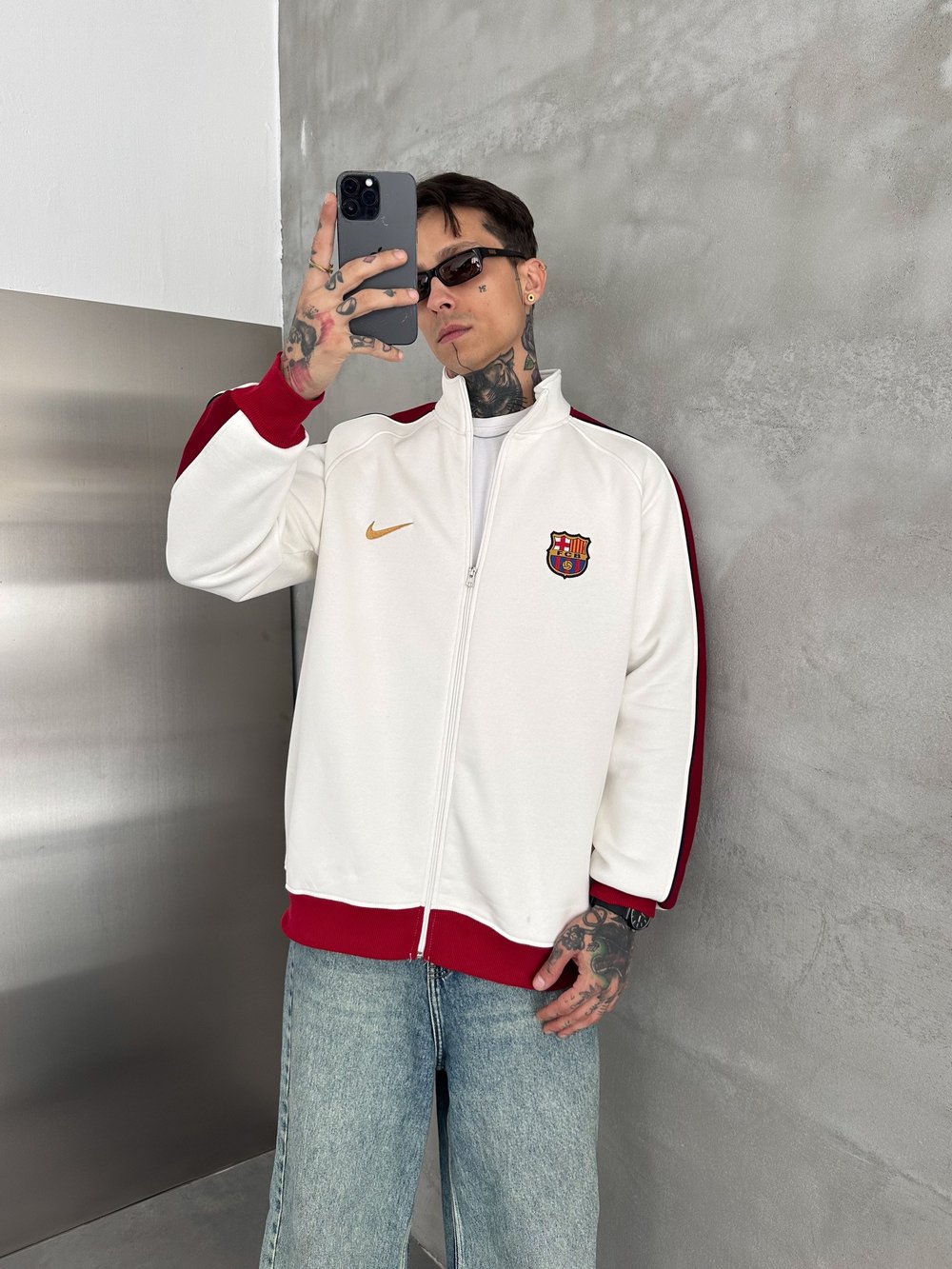 BEYAZ KOL GARNİ BARCELONA HIRKA