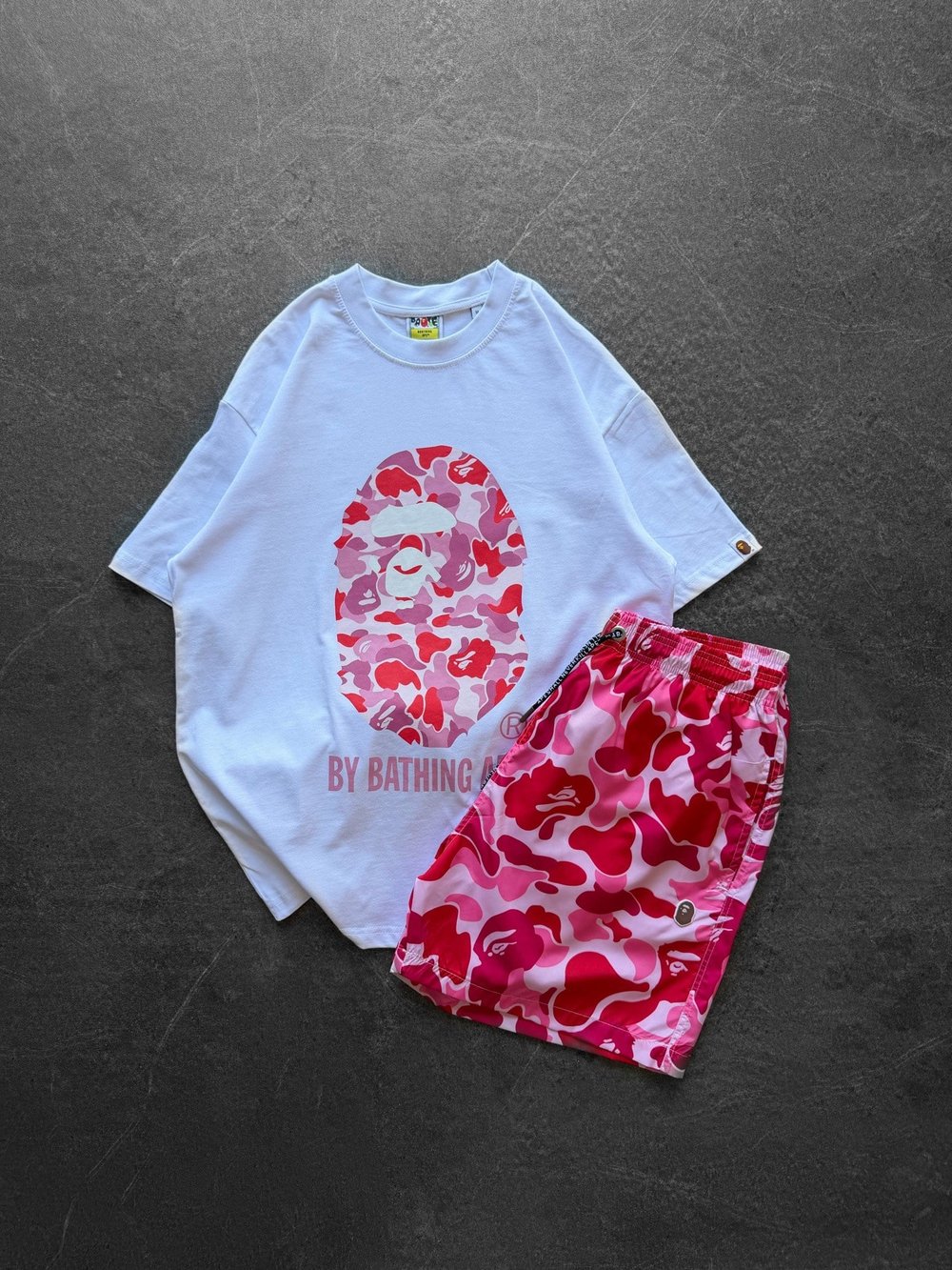 BEYAZ PEMBE DENİZ ŞORTLU BAPE TAKIM