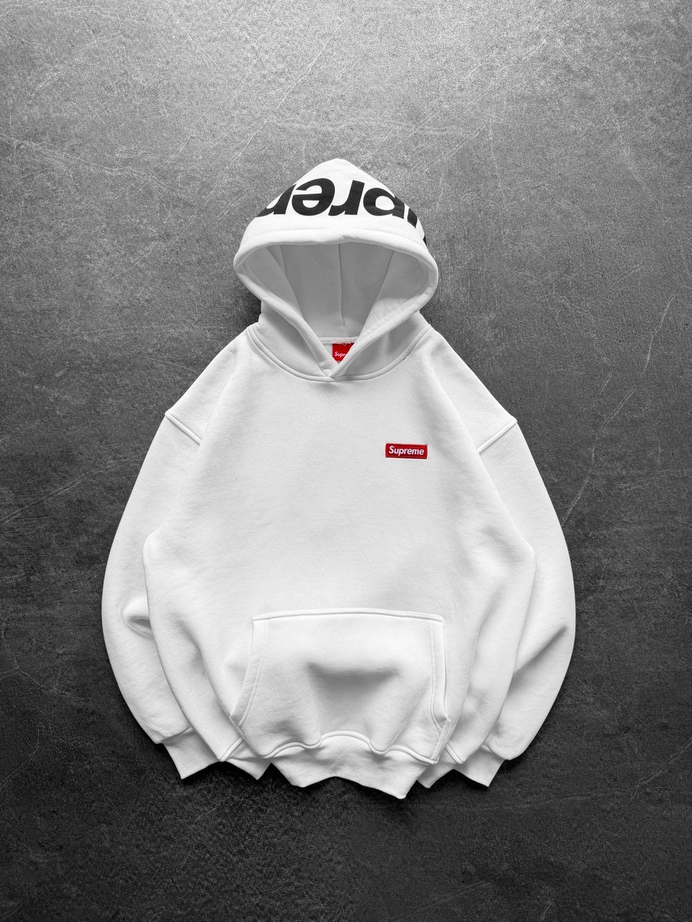 BEYAZ SUPREME KAPŞONLU SWEAT