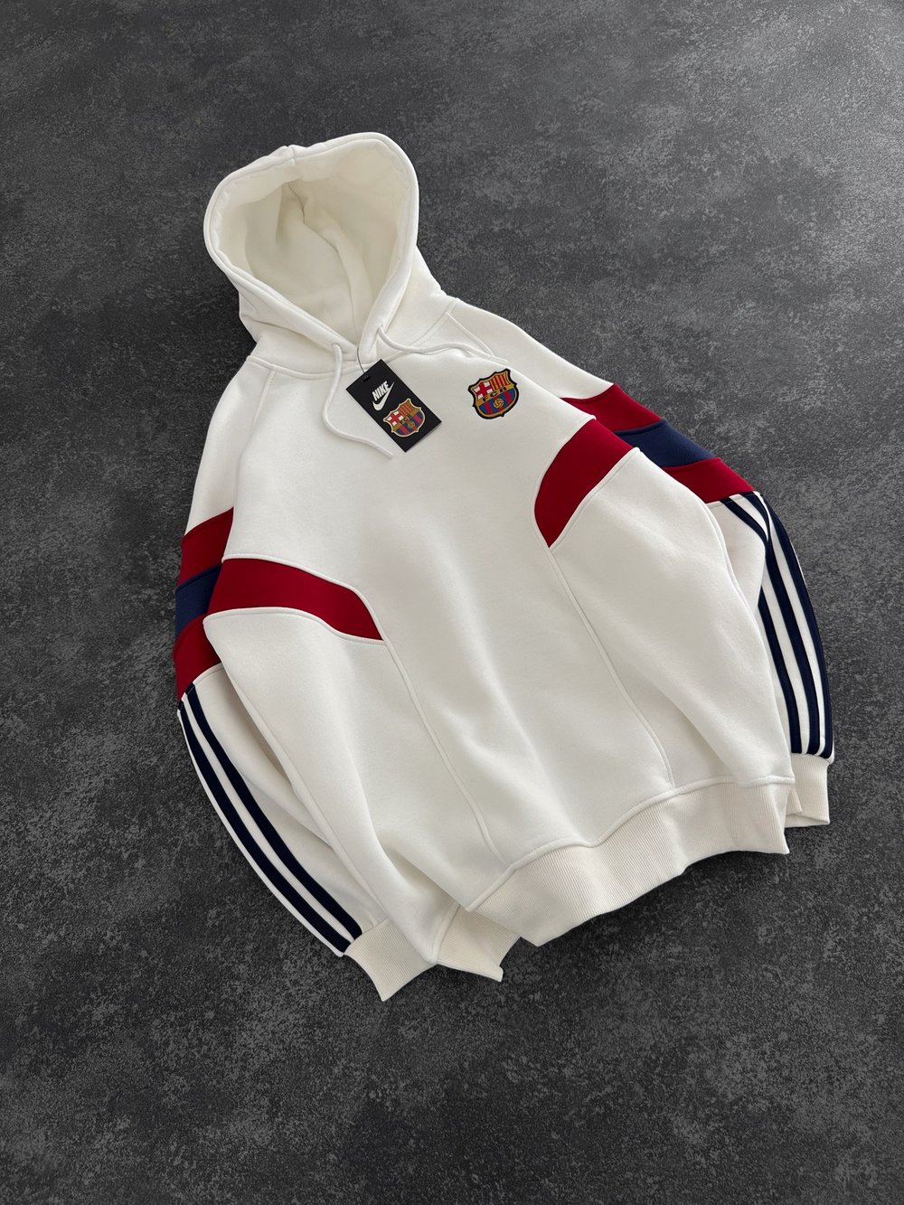 BEYAZ TEK GARNİ BARCELONA SWEAT