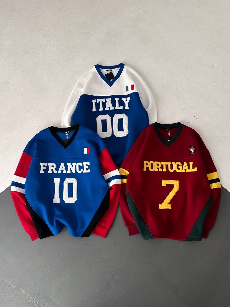 FRANCE 10 SWEAT