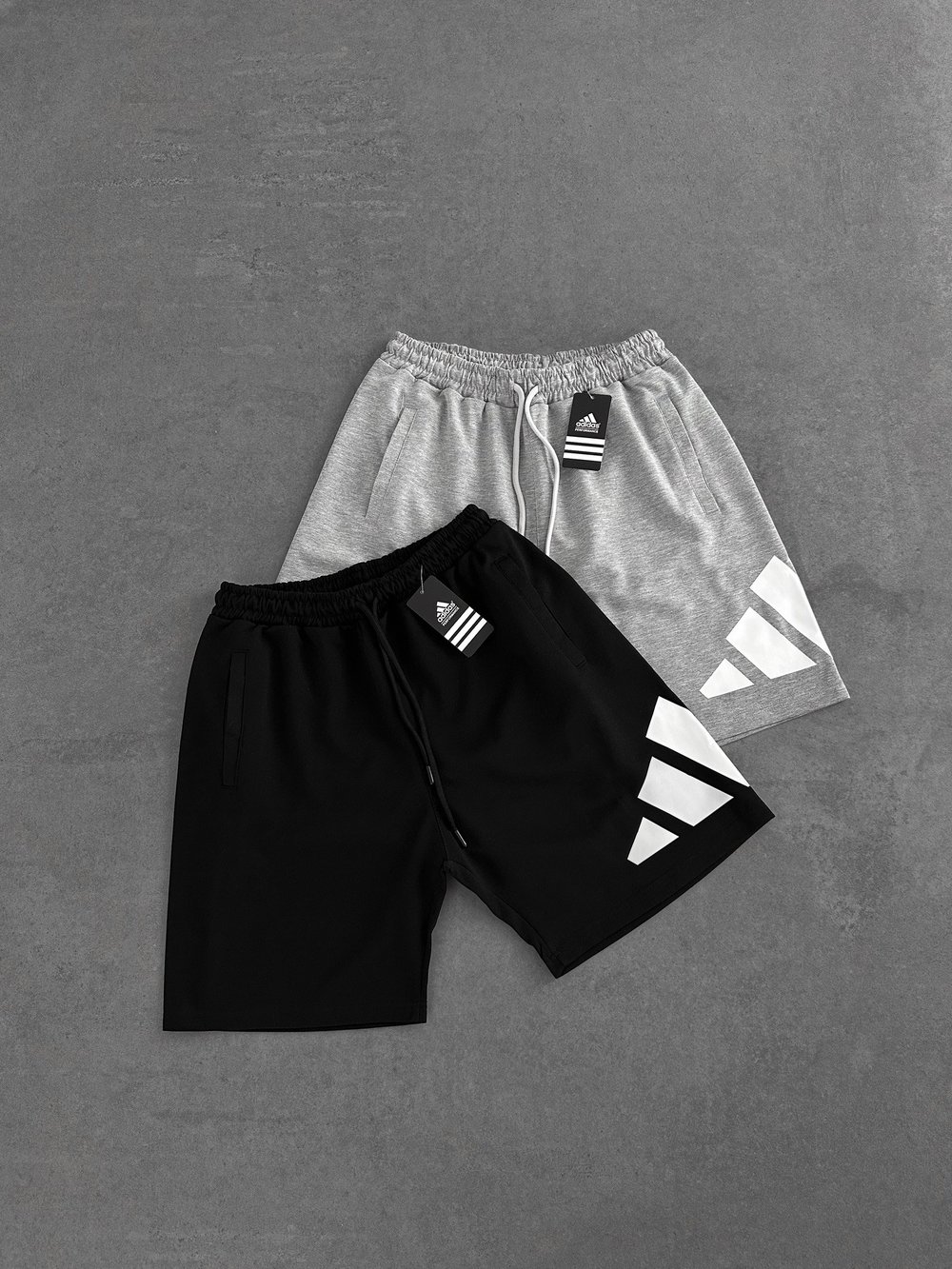 GRİ ADİDAS ŞORT