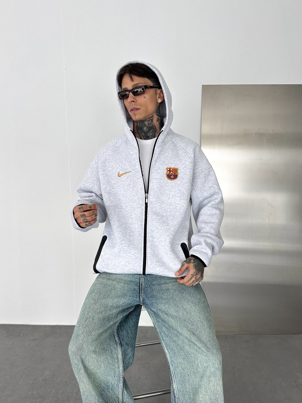GRİ BARCELONA TECH HIRKA