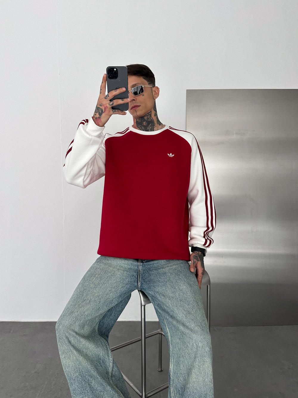 KIRMIZI GÖVDE ADİDAS SWEAT