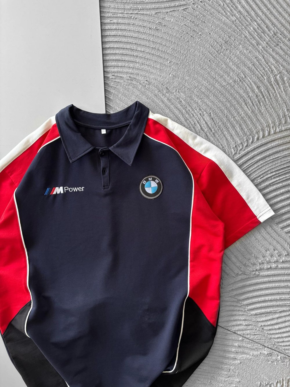 LACİVERT ARABİYELİ BMW TSHİRT