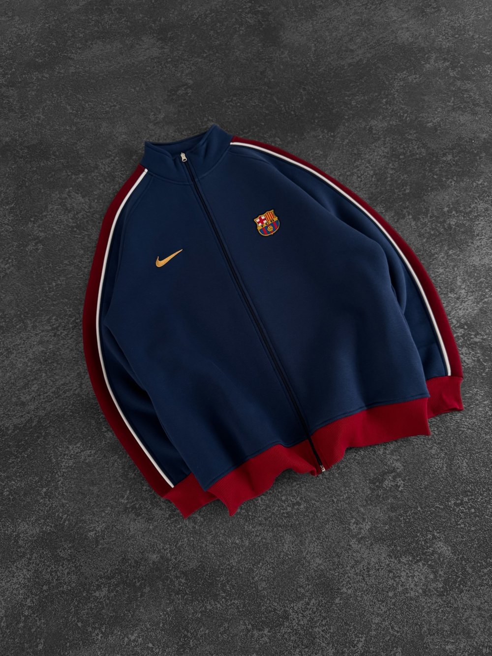 LACİVERT KOL GARNİ BARCELONA HIRKA
