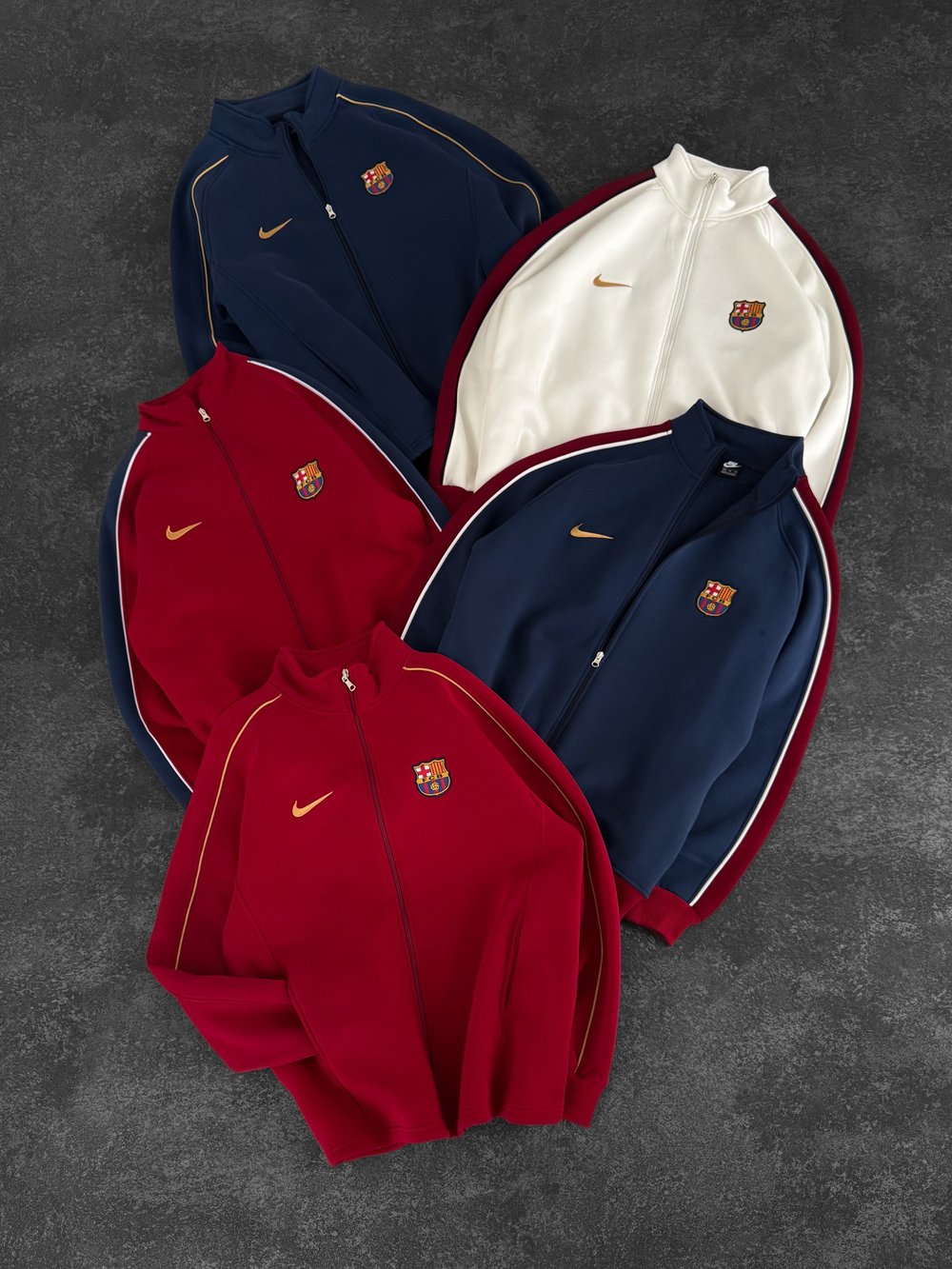 LACİVERT KOL GARNİ BARCELONA HIRKA