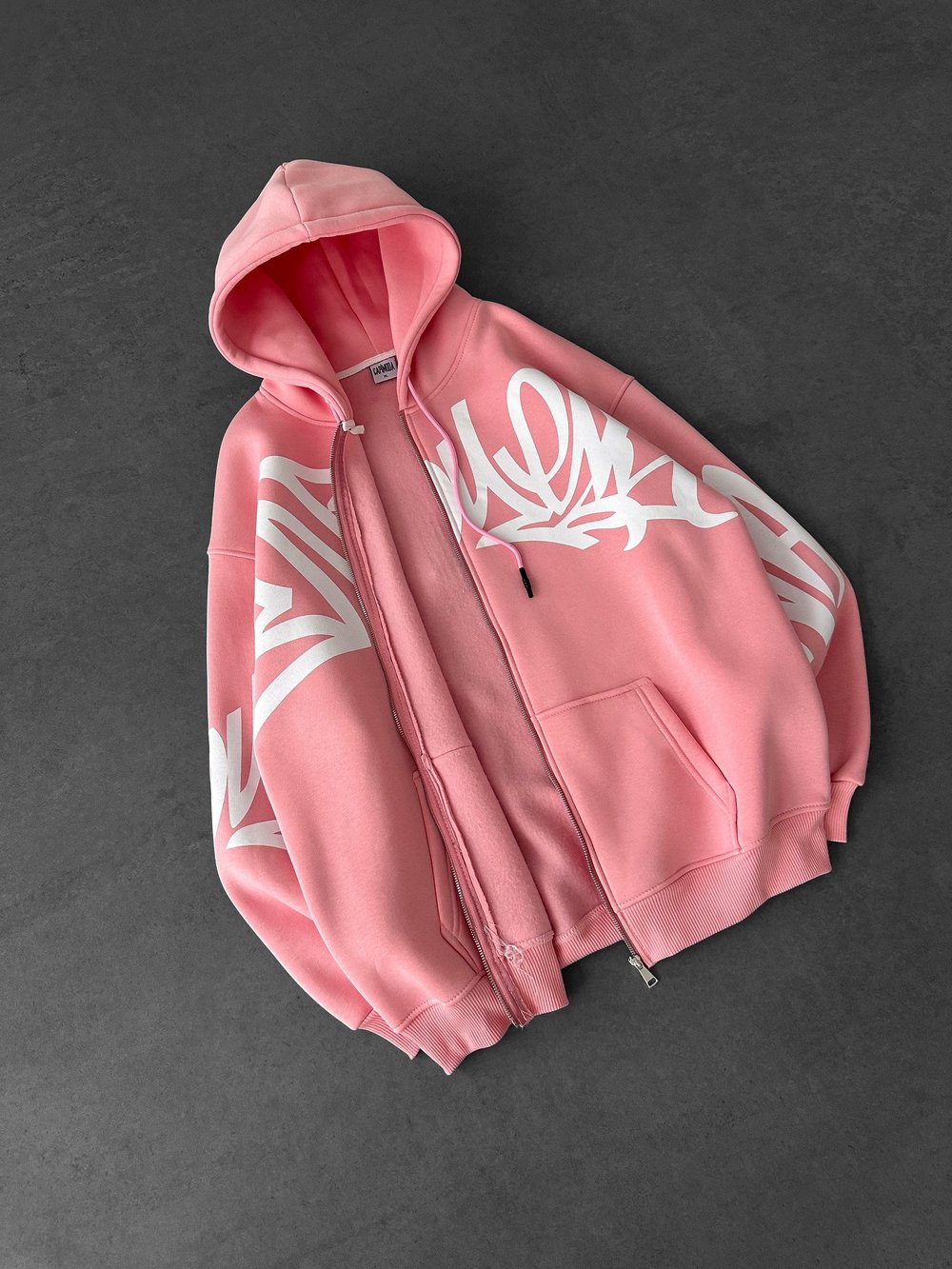PEMBE GRAFİTİ HIRKA
