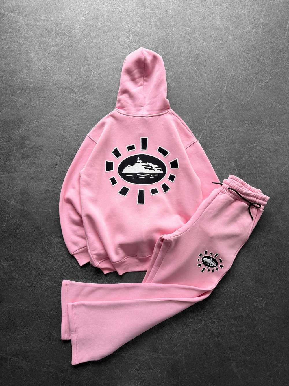 PEMBE SIRT BASKI CORTEIZ TAKIM