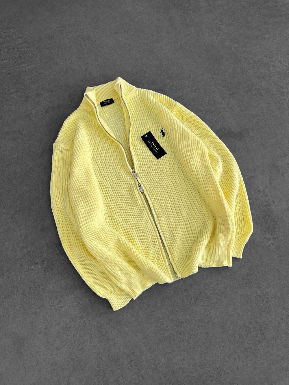 POLO SARI TRİKO HIRKA