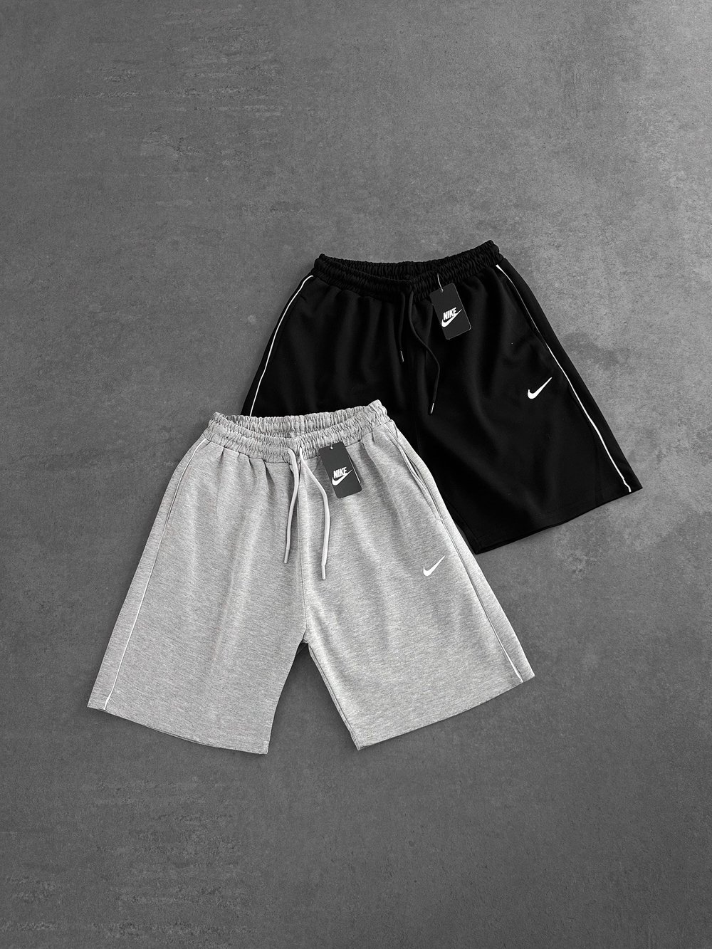 SİYAH DİKEY NİKE ŞORT