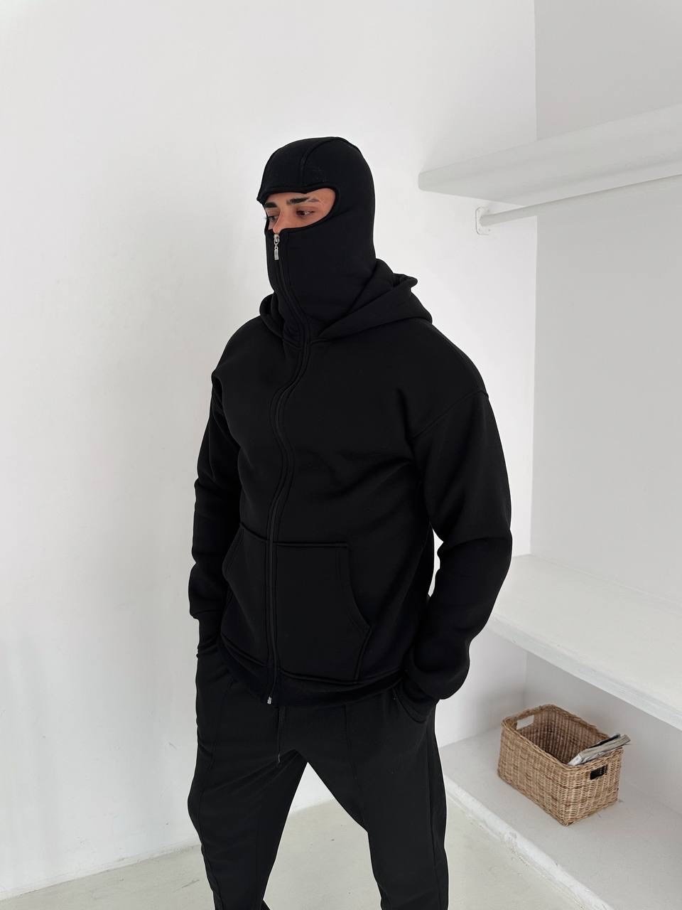 SİYAH MASKE HIRKA