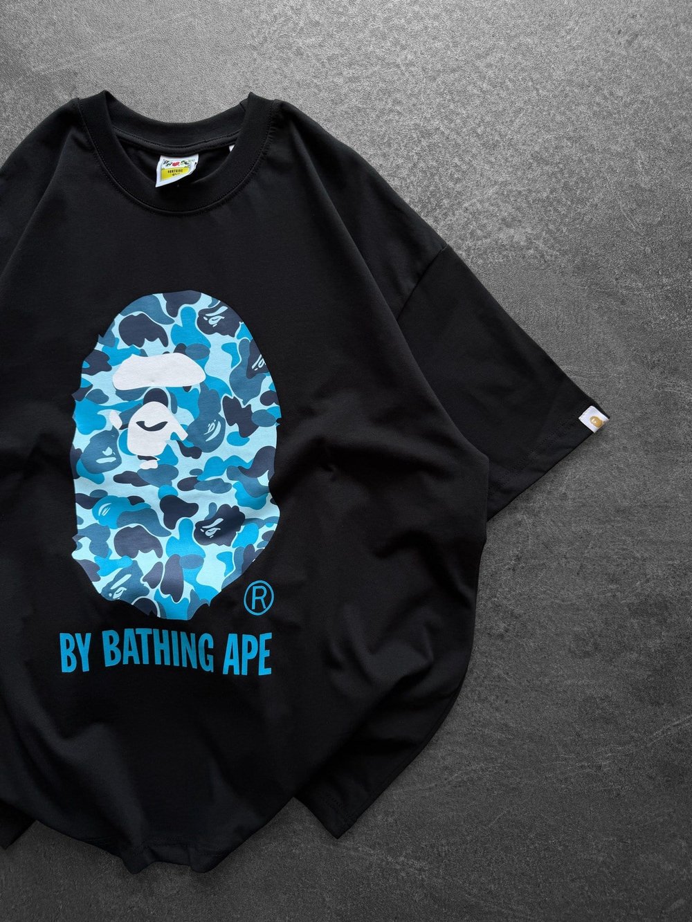 SİYAH MAVİ BAPE TSHİRT