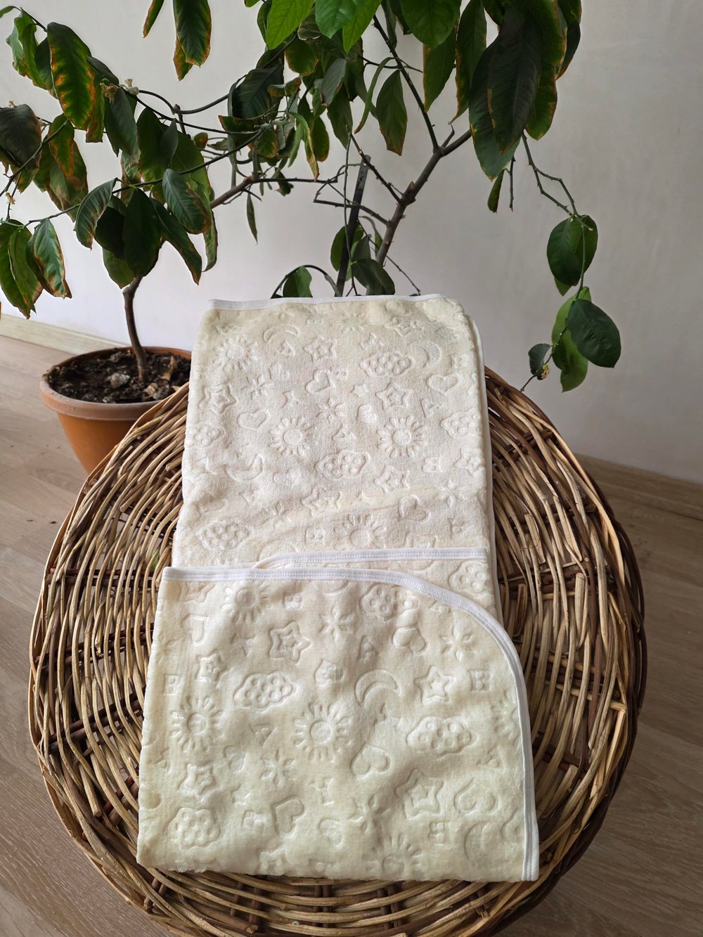 embos ecru bebek battaniyesi 90x120 cm 0-12 ay
