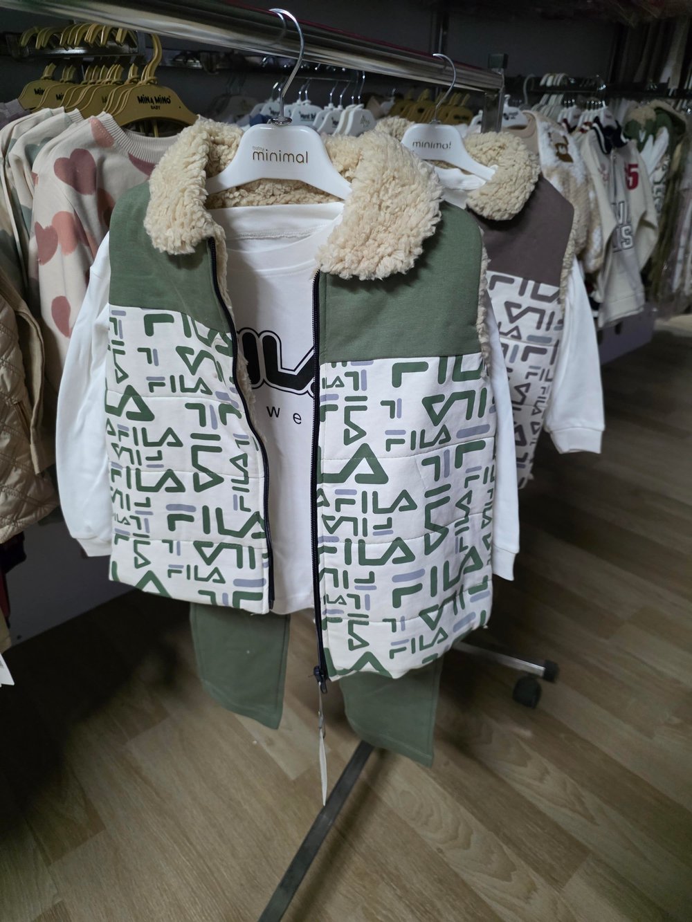 fila yazılı yelekli 3lü takım çocuk günlük spor rahat kombin