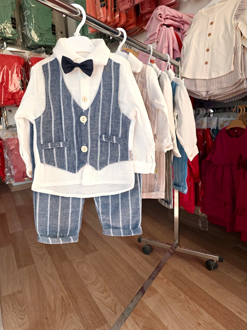 Papyonlu Müslin Bebek Takım Lacivert