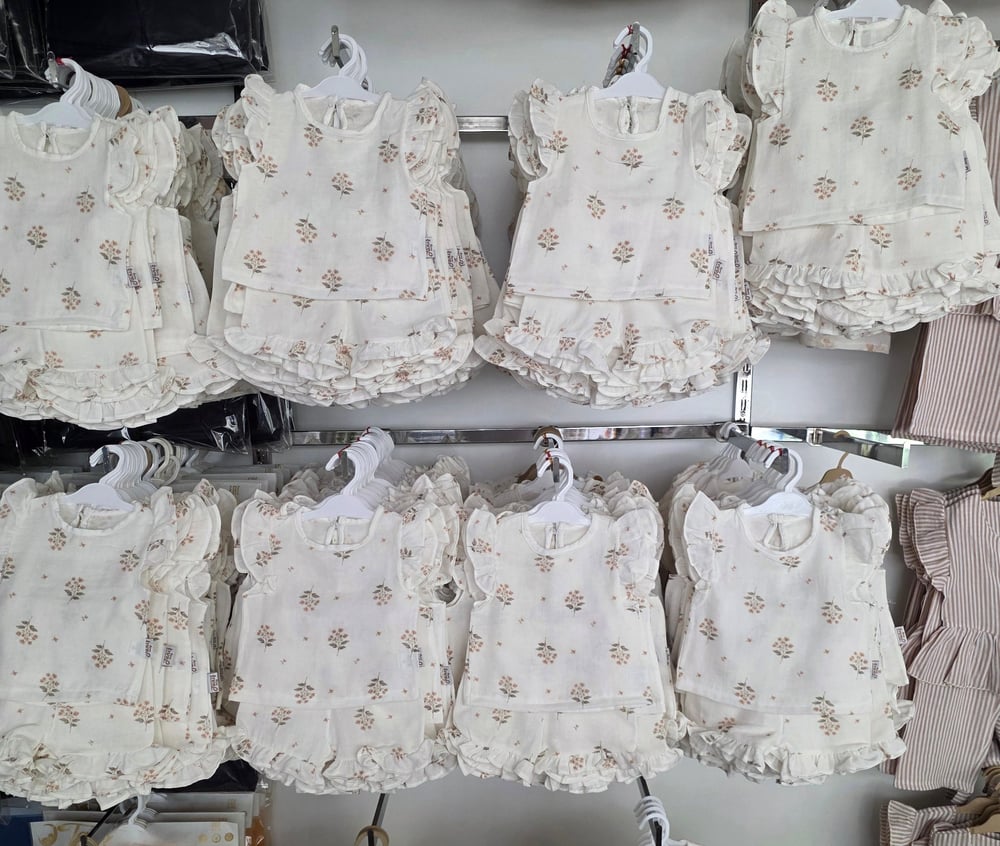 Yeşil Müslin Kız Bebek Takım Fırfır Paça Detaylı 2li Set 9 12 18 24 Ay