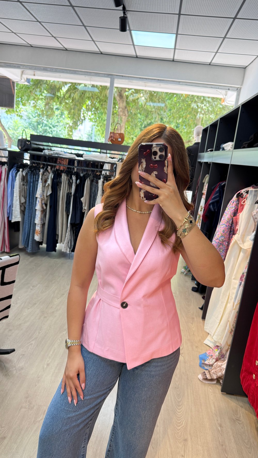 Toka Detaylı Pembe Yelek