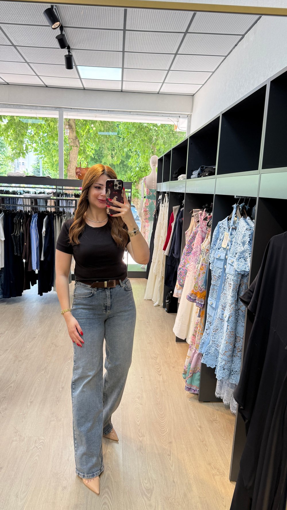 Yüksek Bel Toparlayıcı Kahverengi Kemerli Jean