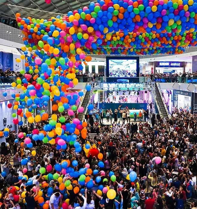 Doğum Günü Filede Uçan Balon